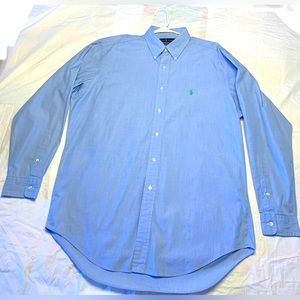 Ralph Lauren men’s classic fit long sleeve dress shirt.